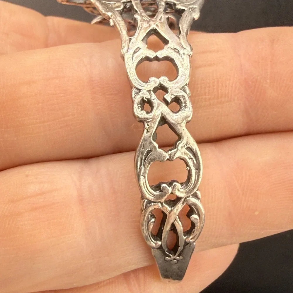 Vintage‎ Cuff Bracelet Silver Tone Filigree 7.5